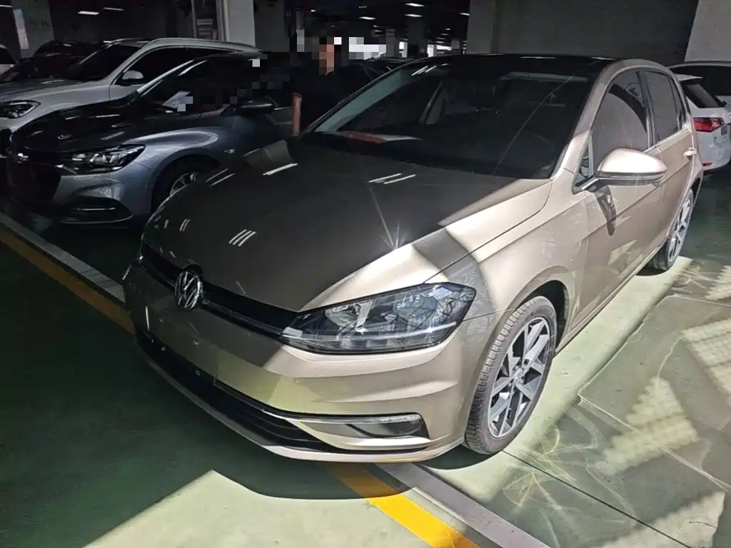 Volkswagen Golf — миниатюра 2