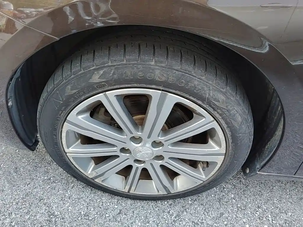 Peugeot 408 — миниатюра 23