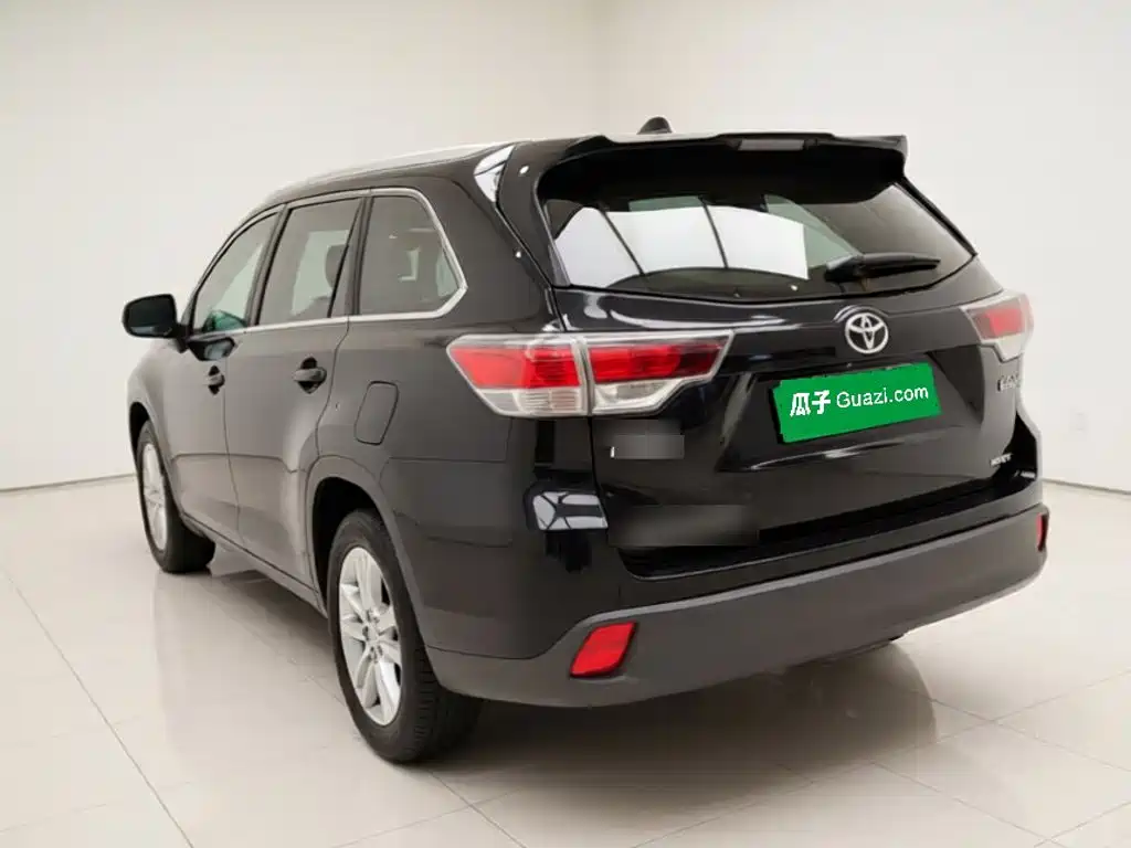Toyota Highlander — миниатюра 4