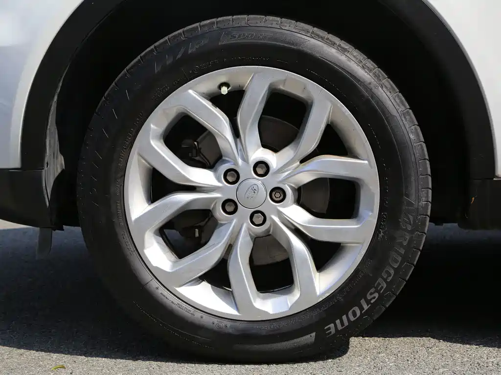 Land Rover Discovery Sport — миниатюра 16