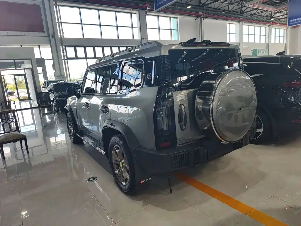 Jetour Traveller — миниатюра 13