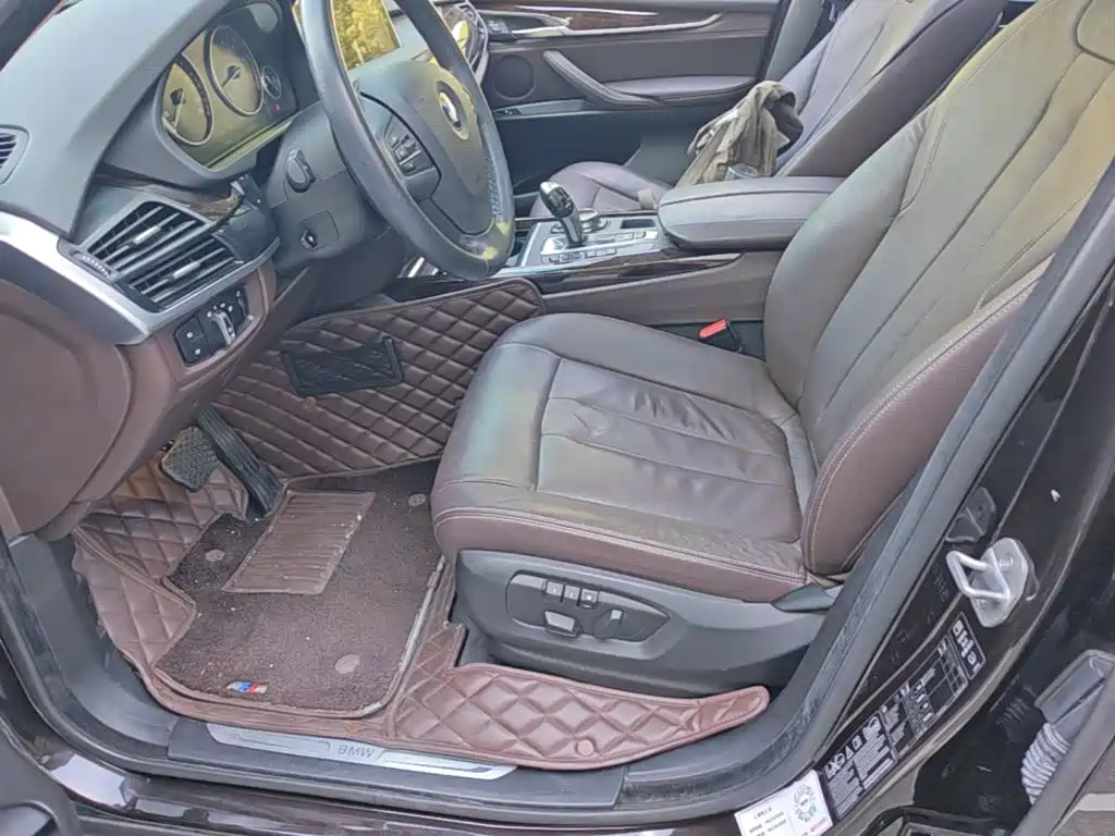 BMW X5 (Import) — миниатюра 20