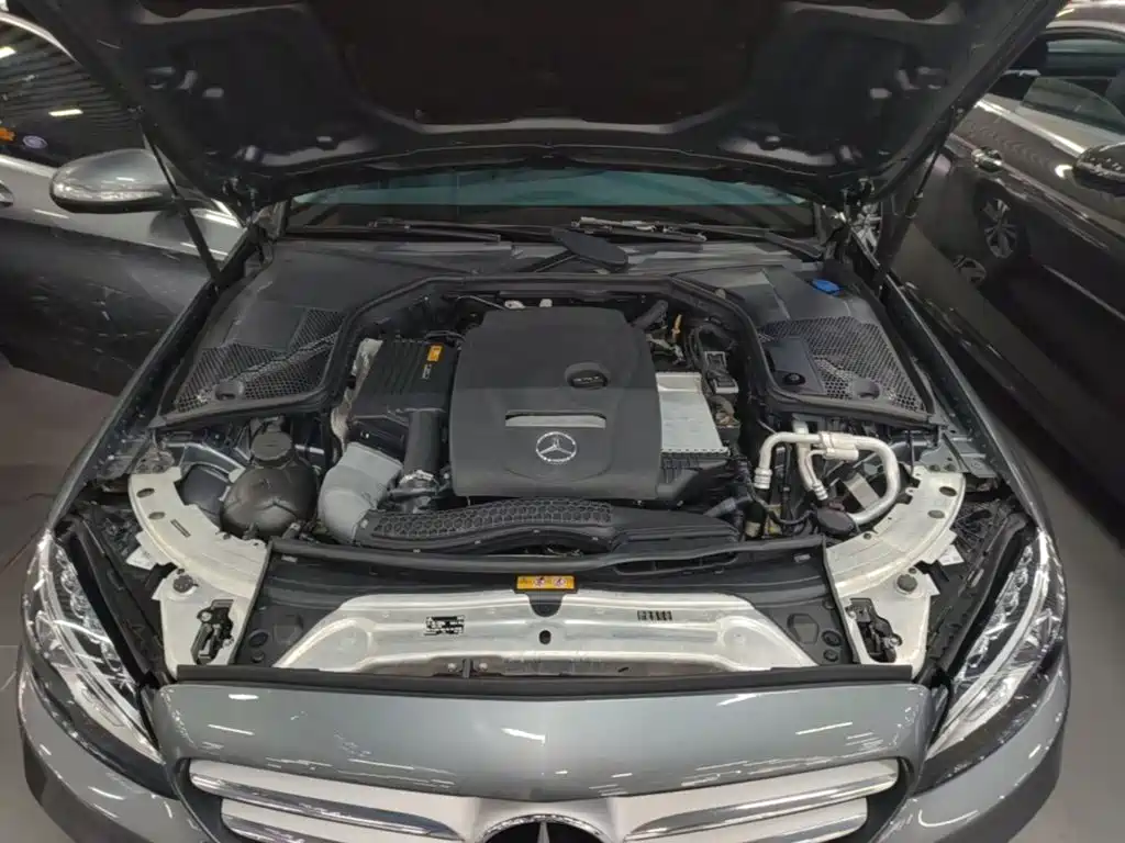 Mercedes-Benz C-Class — миниатюра 20