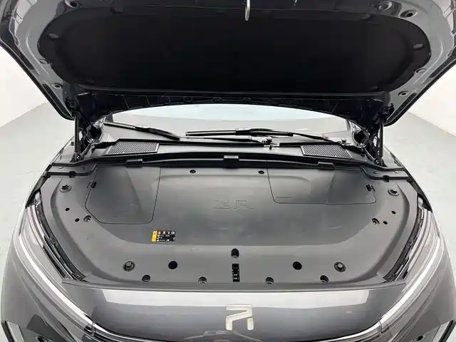 Roewe Feifan R7 — миниатюра 10