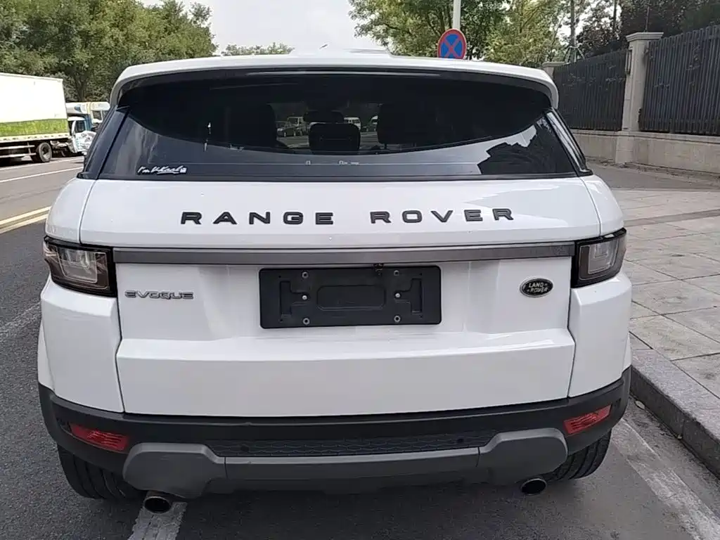 Land Rover Evoque — миниатюра 6