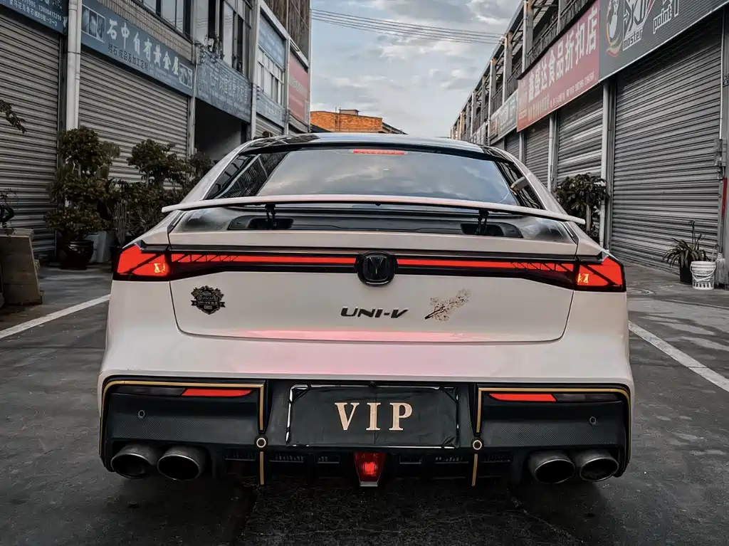 Changan UNI-V — миниатюра 5
