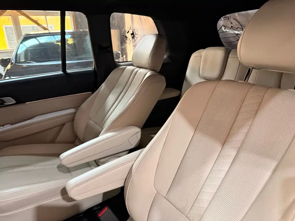 Li Auto Li ONE — миниатюра 7