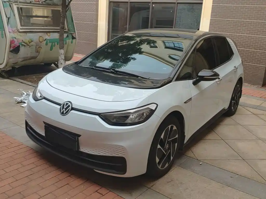 Volkswagen ID.3 — миниатюра 2