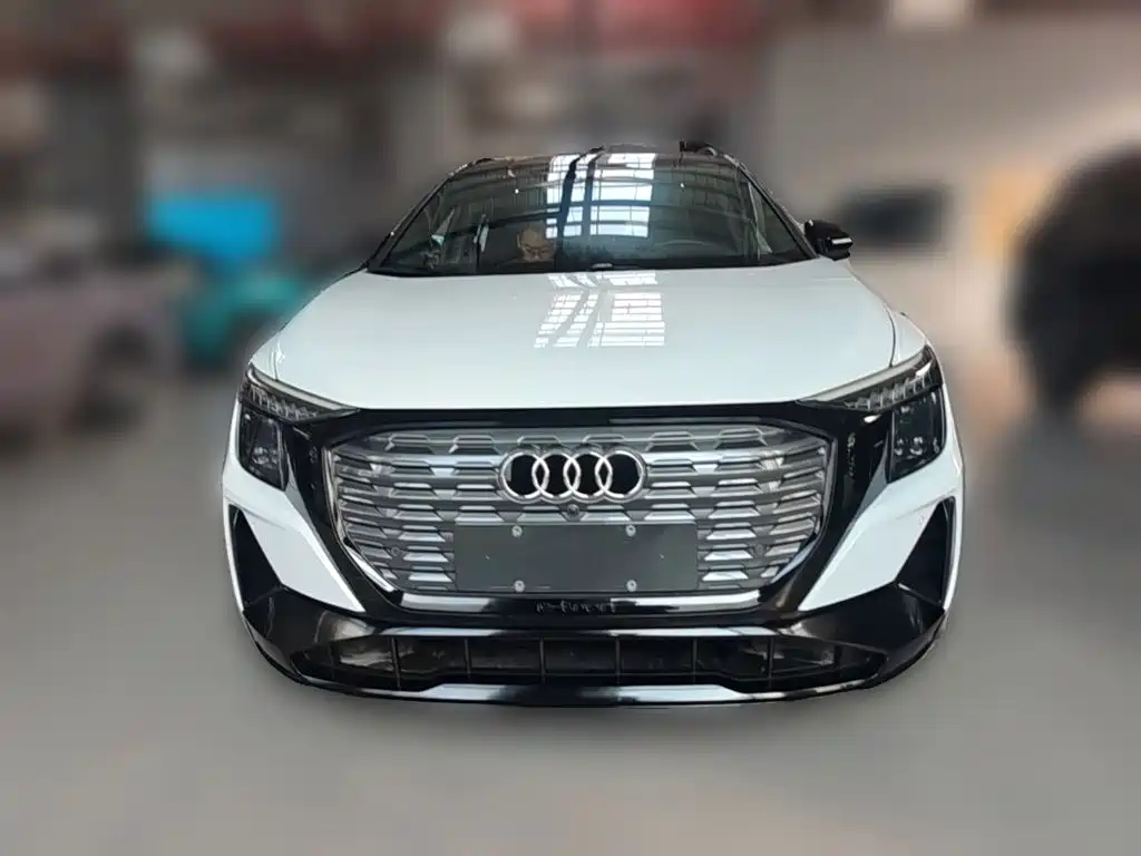 Audi Q5 e-tron — миниатюра 5