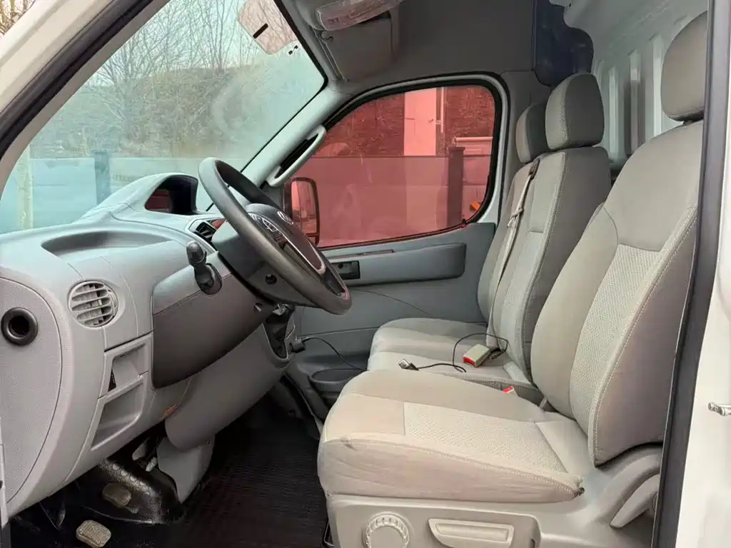 SAIC MAXUS XINTU V80