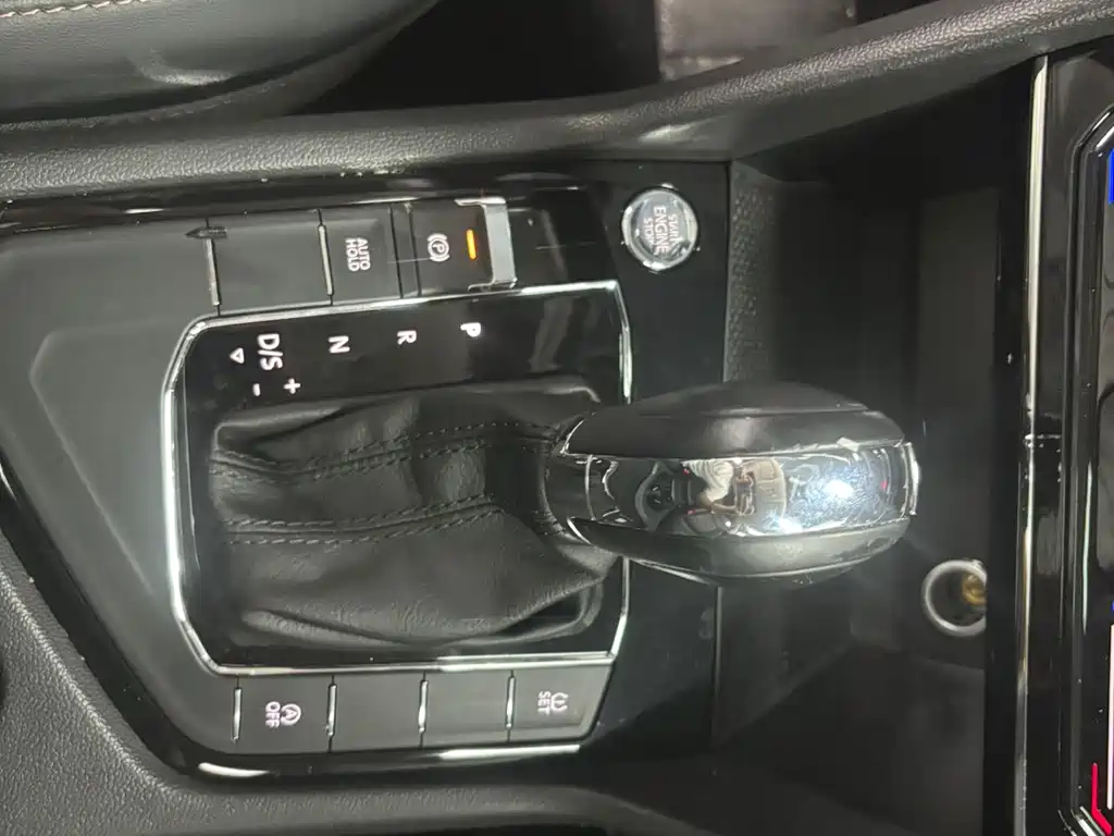 Volkswagen Tharu — миниатюра 19