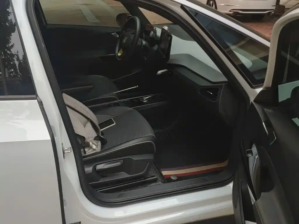Volkswagen ID.3 — миниатюра 25