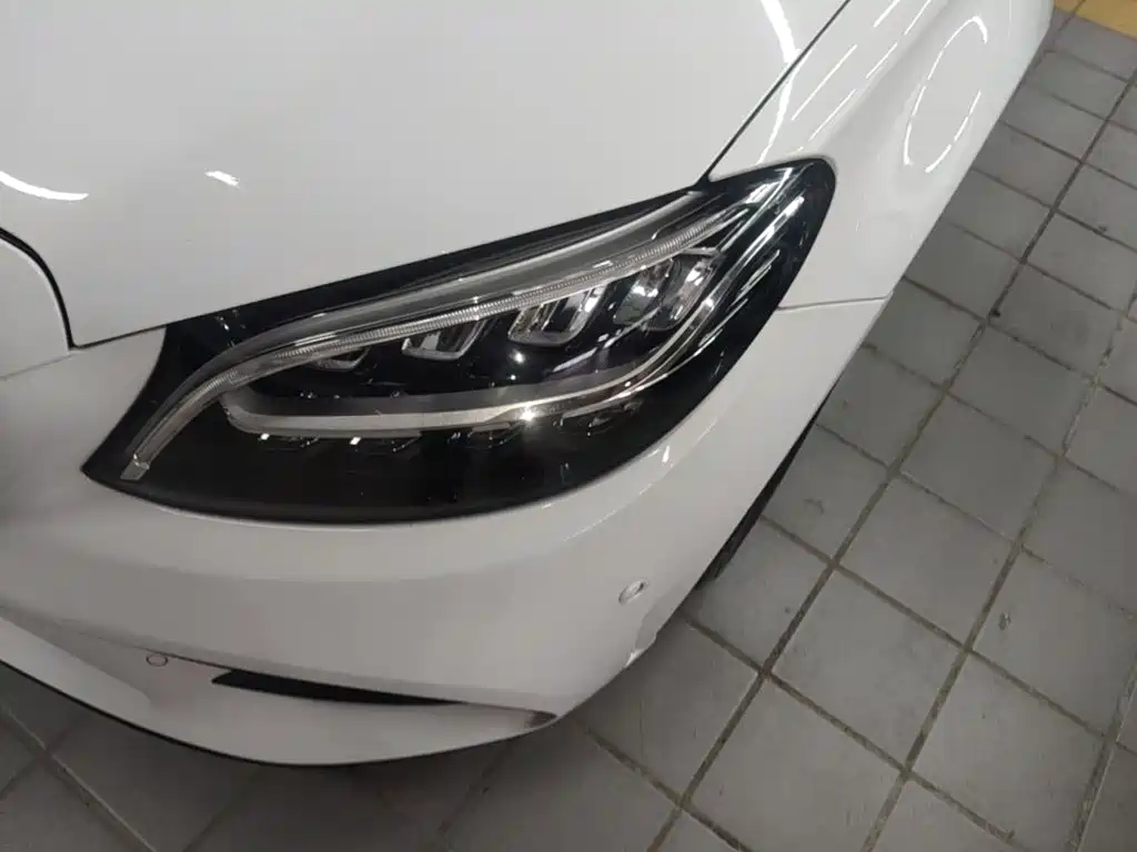 Mercedes-Benz C-Class — миниатюра 24