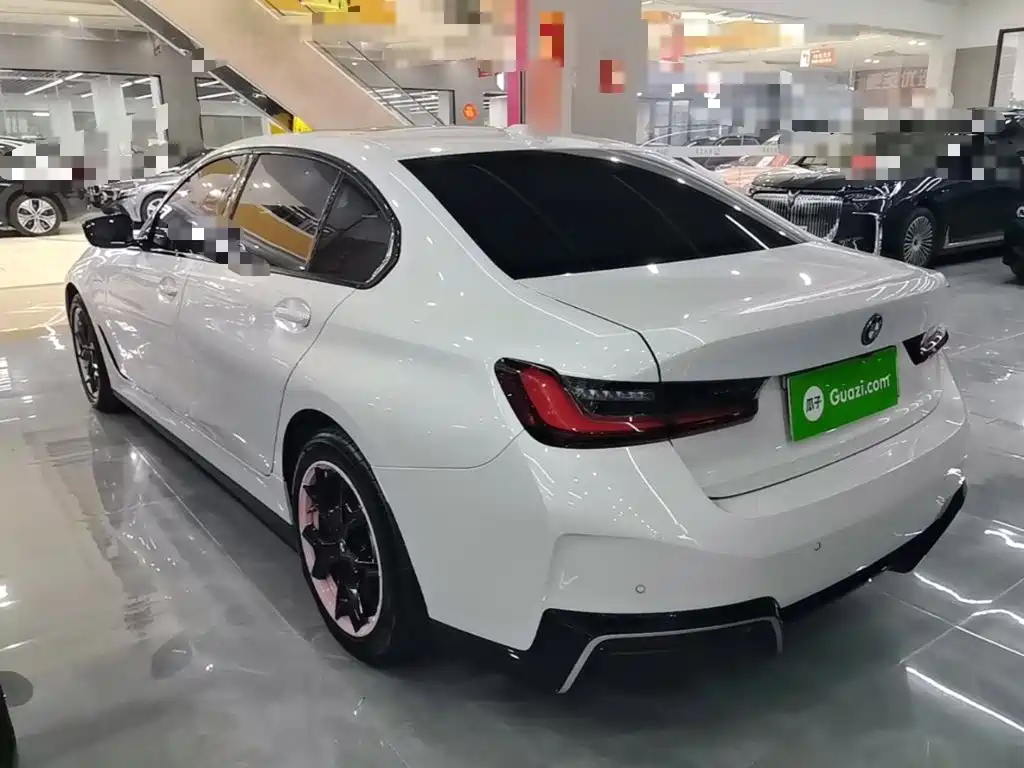 BMW i3 — миниатюра 5