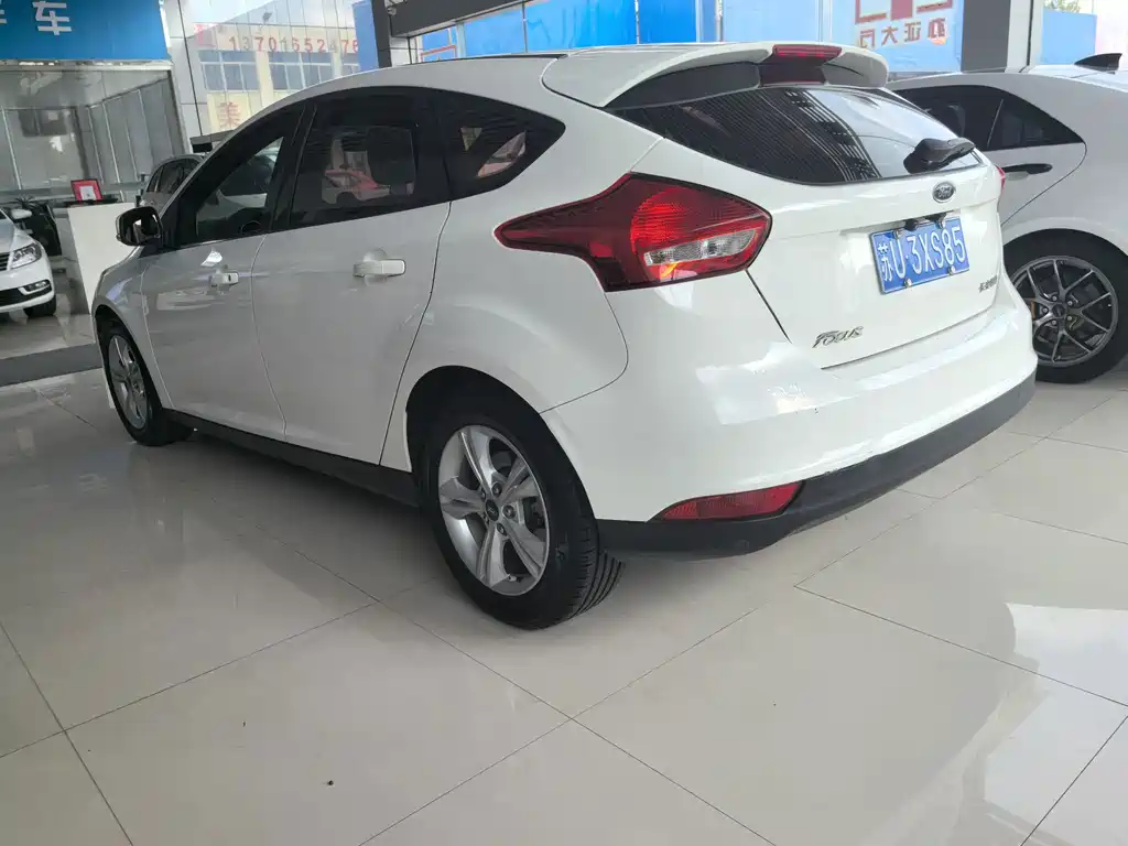 Ford Focus — миниатюра 5