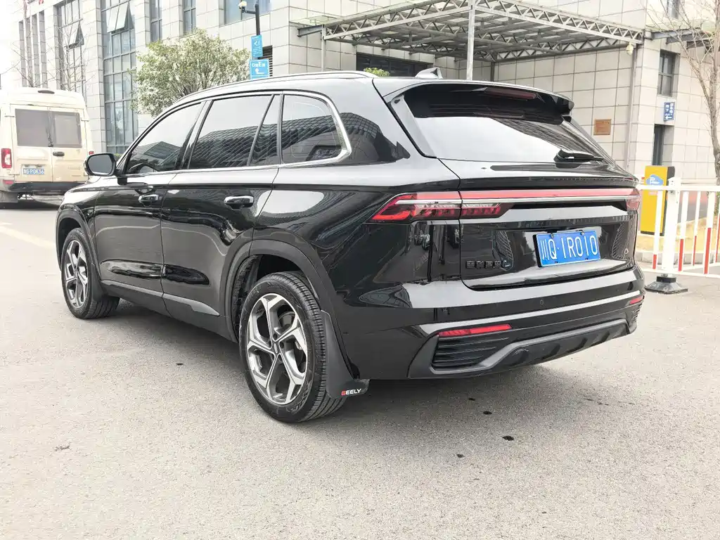 Geely Xingyue L — миниатюра 4
