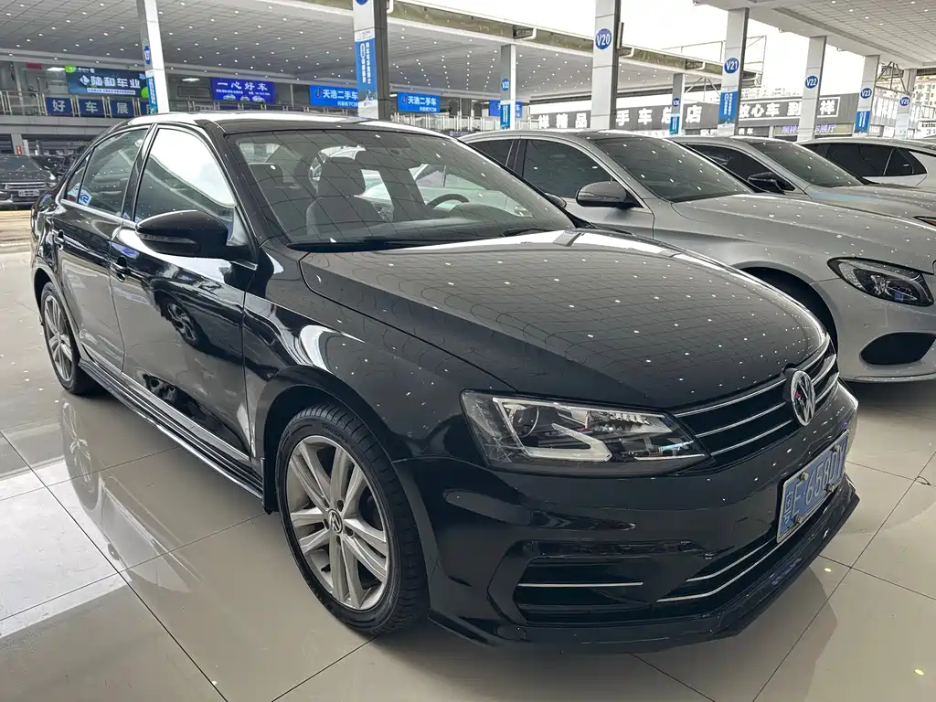 Volkswagen Sagitar — миниатюра 3
