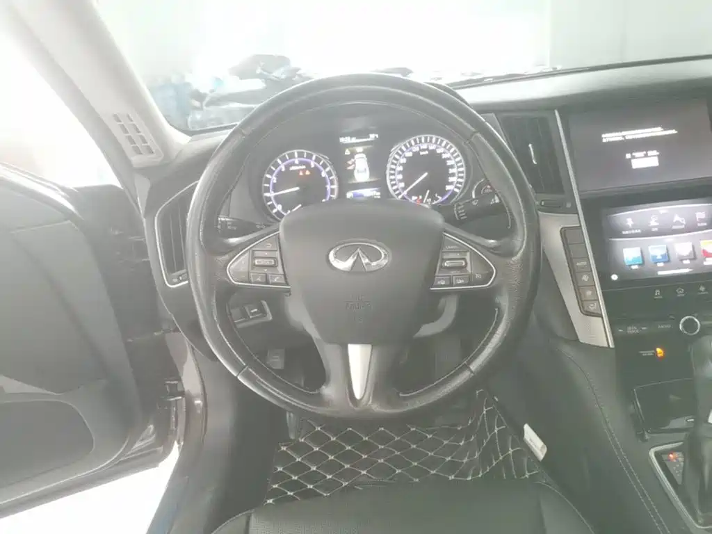 Infiniti Q50L — миниатюра 11
