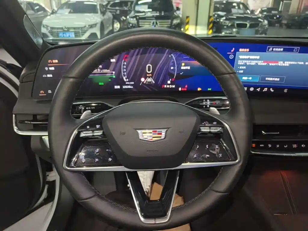 Cadillac CT6 — миниатюра 11