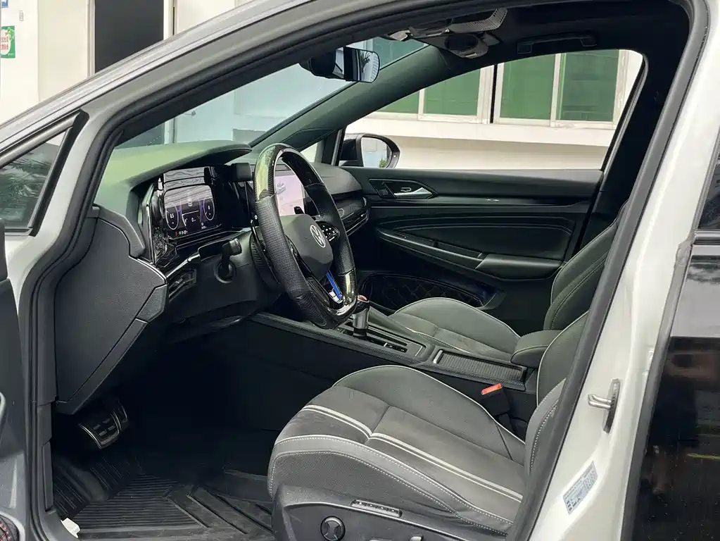 Volkswagen Golf — миниатюра 5