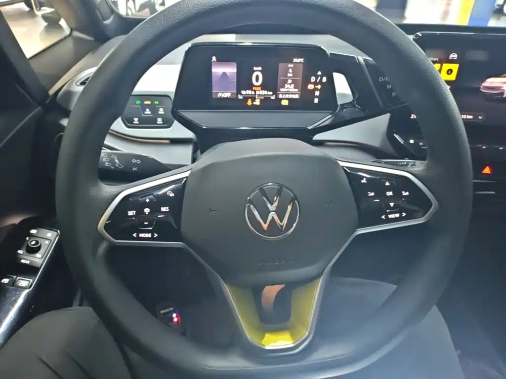 Volkswagen ID.3 — миниатюра 11