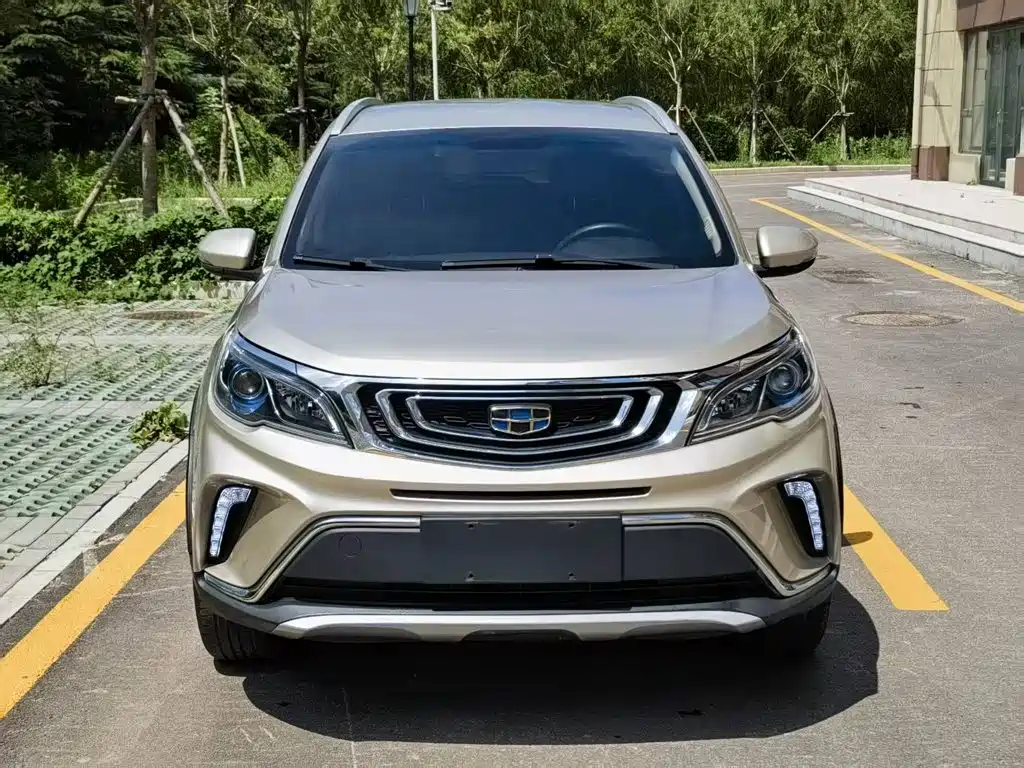 Geely Vision X3 — миниатюра 3