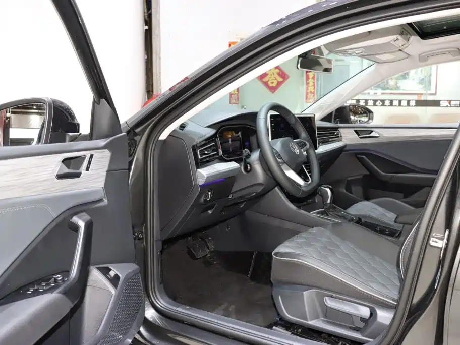 Volkswagen Sagitar — миниатюра 10