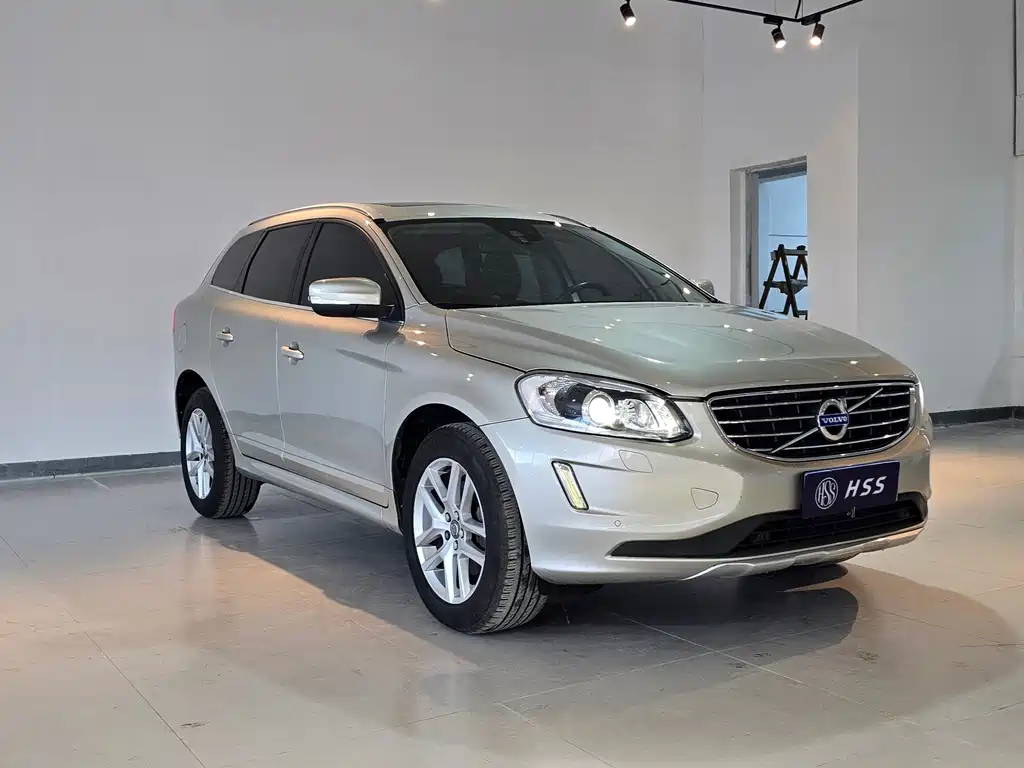 Volvo XC60 — миниатюра 4