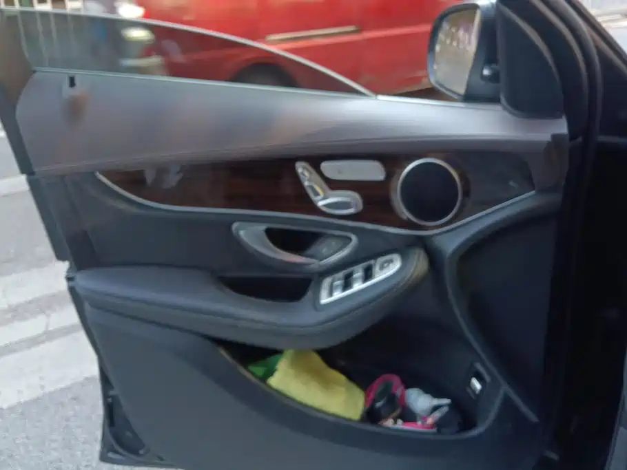 Mercedes-Benz GLC — миниатюра 7