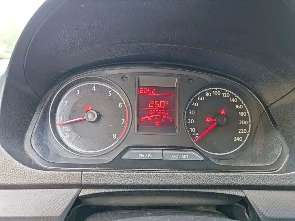 Volkswagen Jetta — миниатюра 12