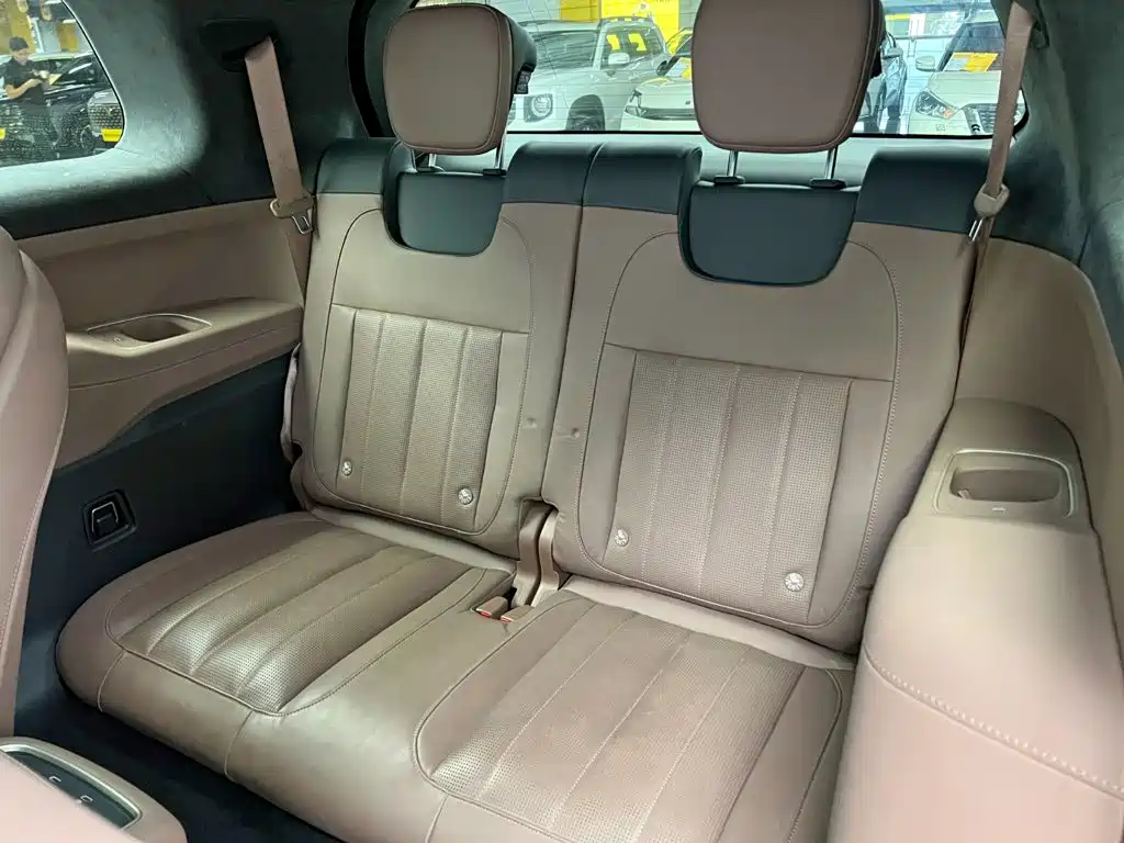 NIO ES8 — миниатюра 16