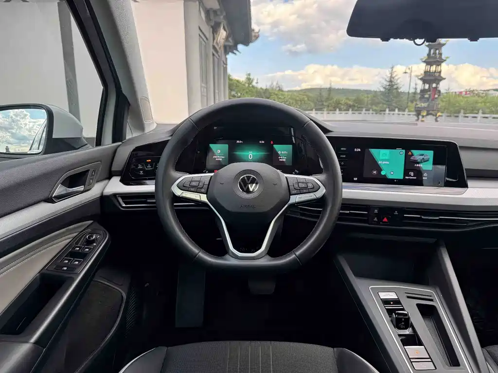 Volkswagen Golf — миниатюра 16