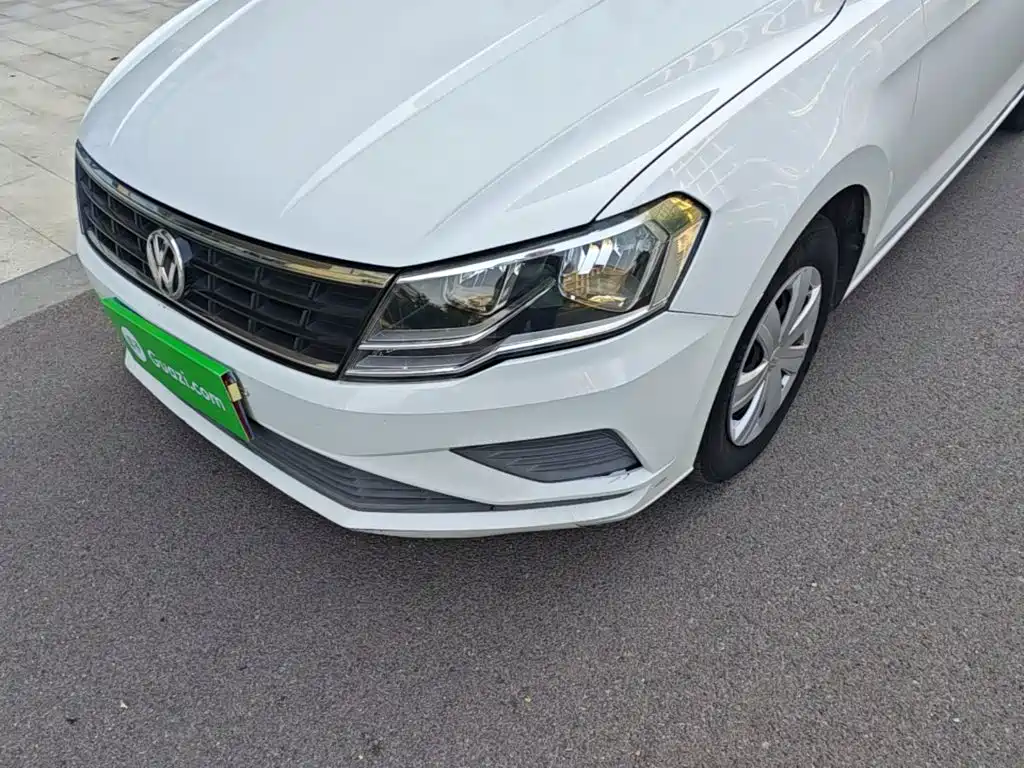 Volkswagen Jetta — миниатюра 24