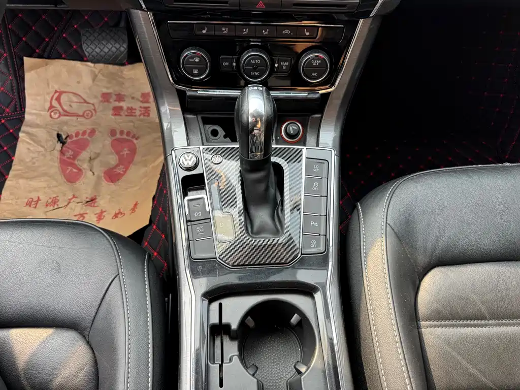 Volkswagen Passat — миниатюра 8