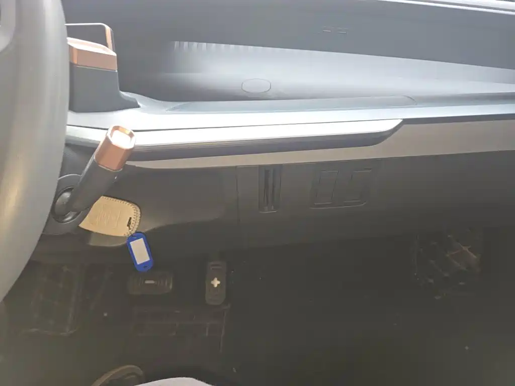 Wuling Nano EV — миниатюра 13