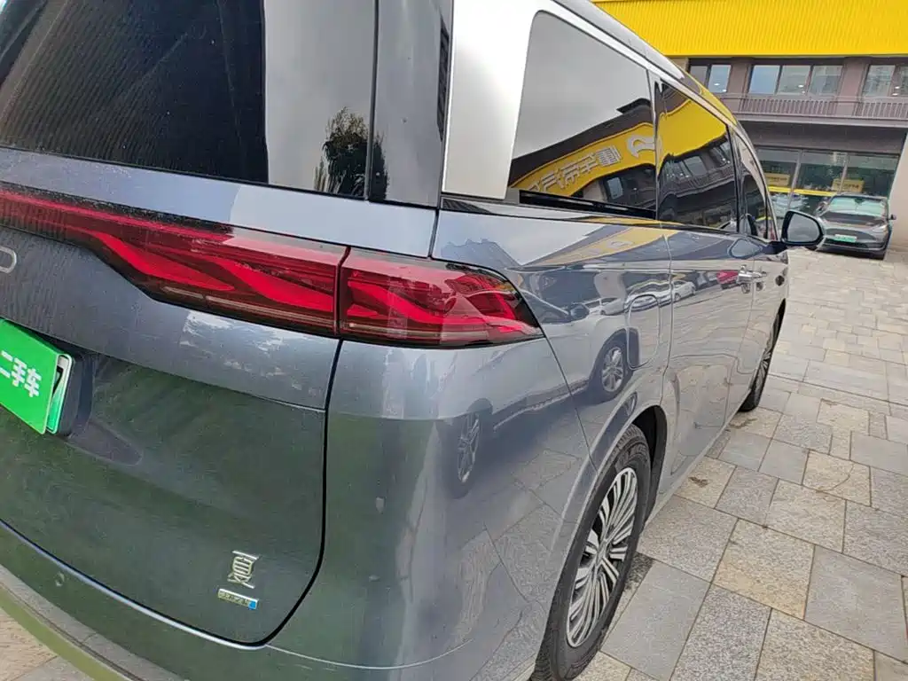 BYD Xia — миниатюра 8