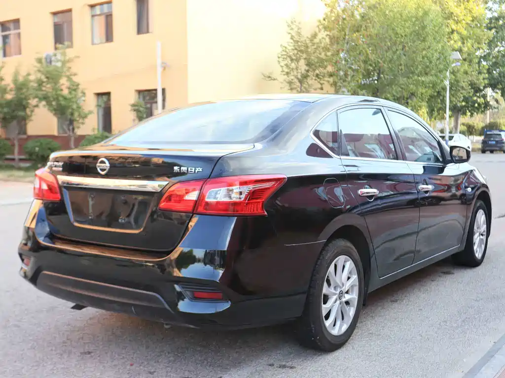 Nissan Sylphy — миниатюра 6
