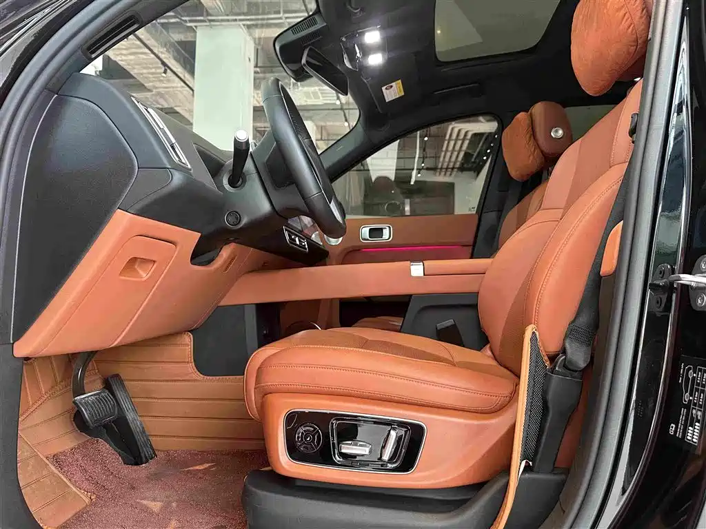 Li Auto Li L8 — миниатюра 5