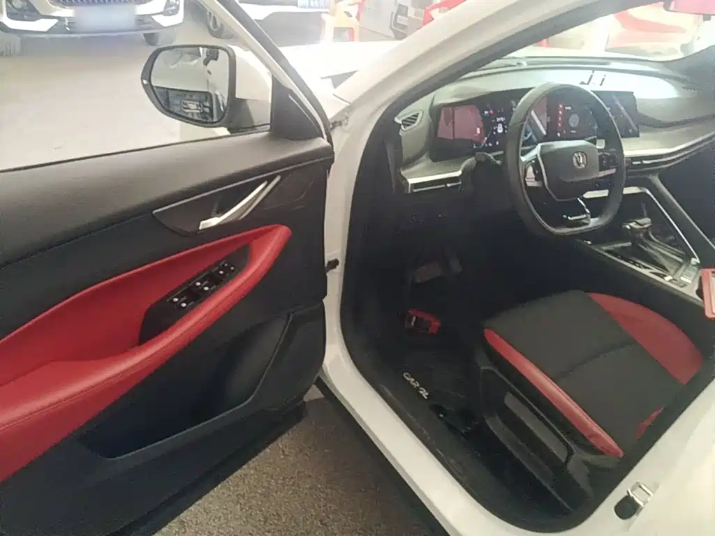 Changan CS35PLUS — миниатюра 16