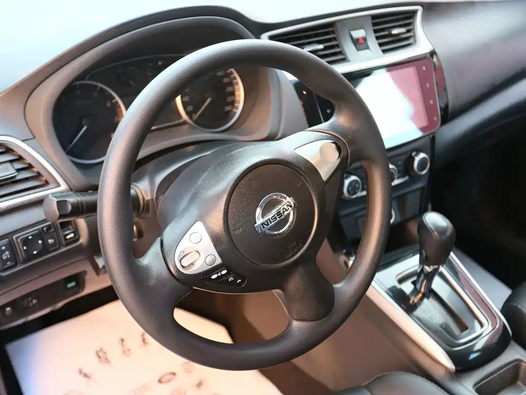 Nissan Sylphy — миниатюра 9