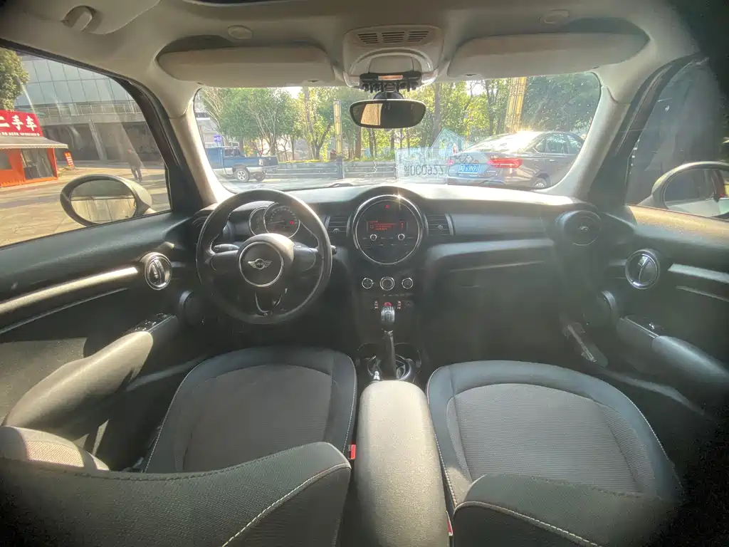 MINI Mini — миниатюра 10