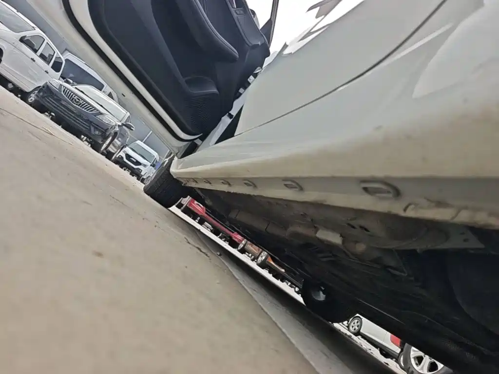 Roewe i5 — миниатюра 22