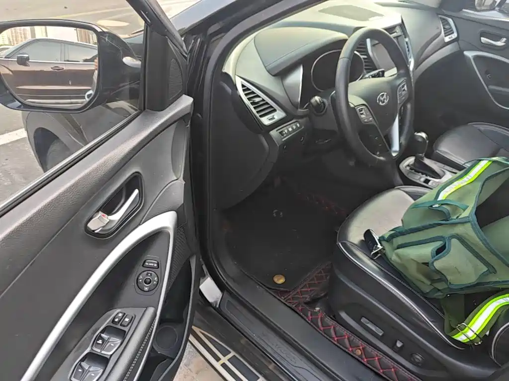 Hyundai Santa Fe — миниатюра 16