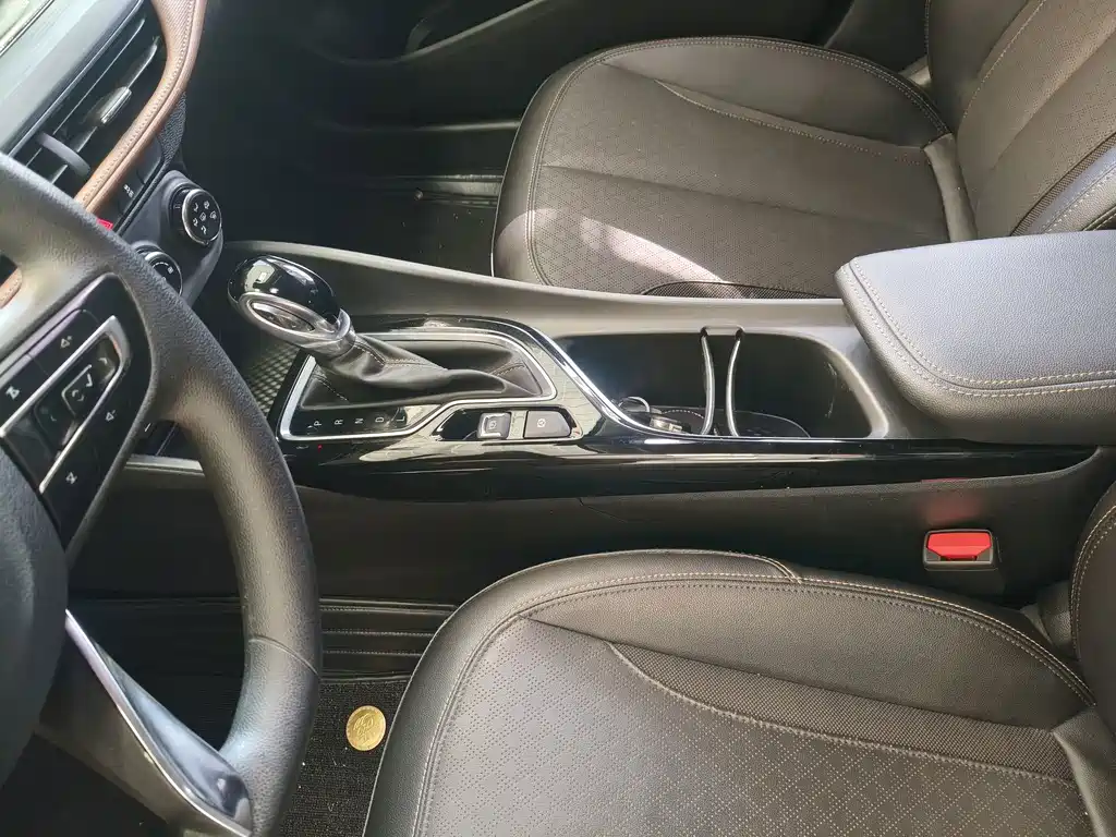 Buick Verano — миниатюра 7
