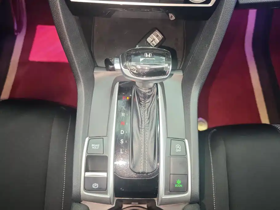 Honda Civic — миниатюра 16