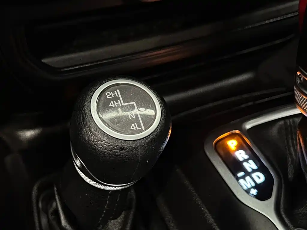 Jeep Wrangler — миниатюра 6