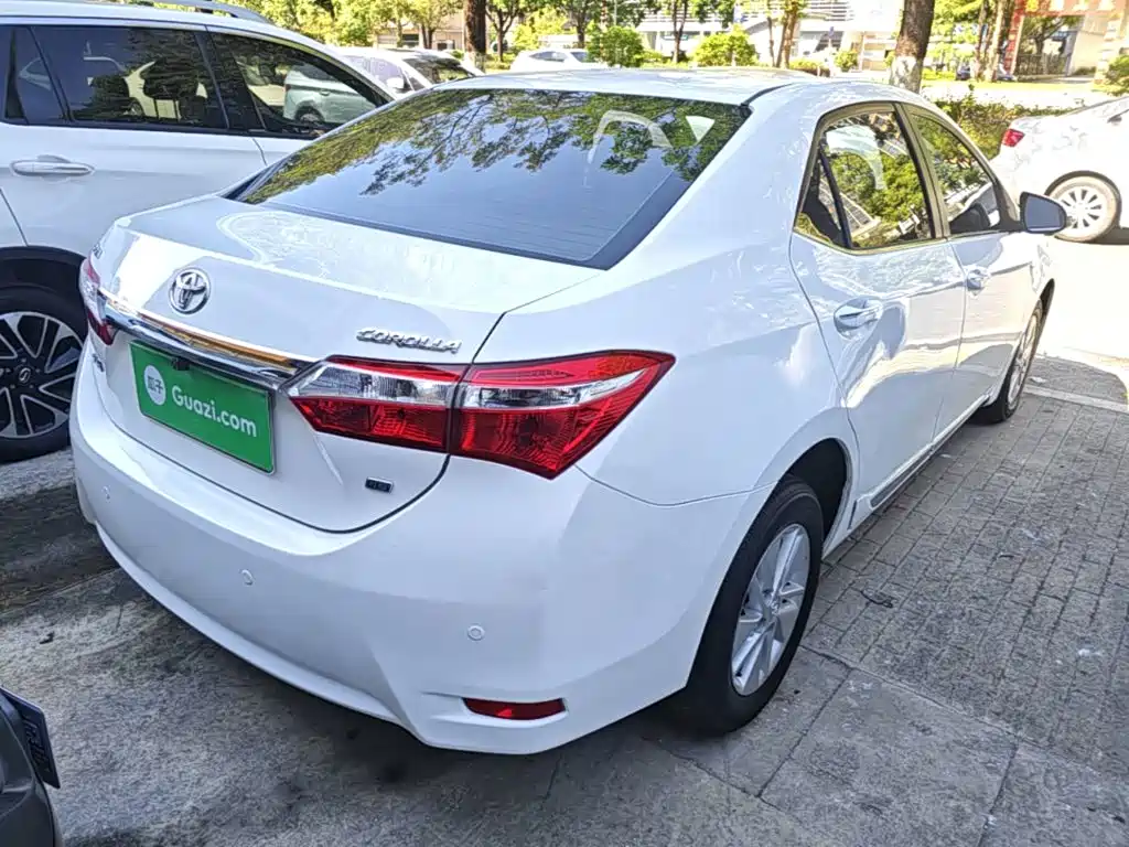 Toyota Corolla — миниатюра 7