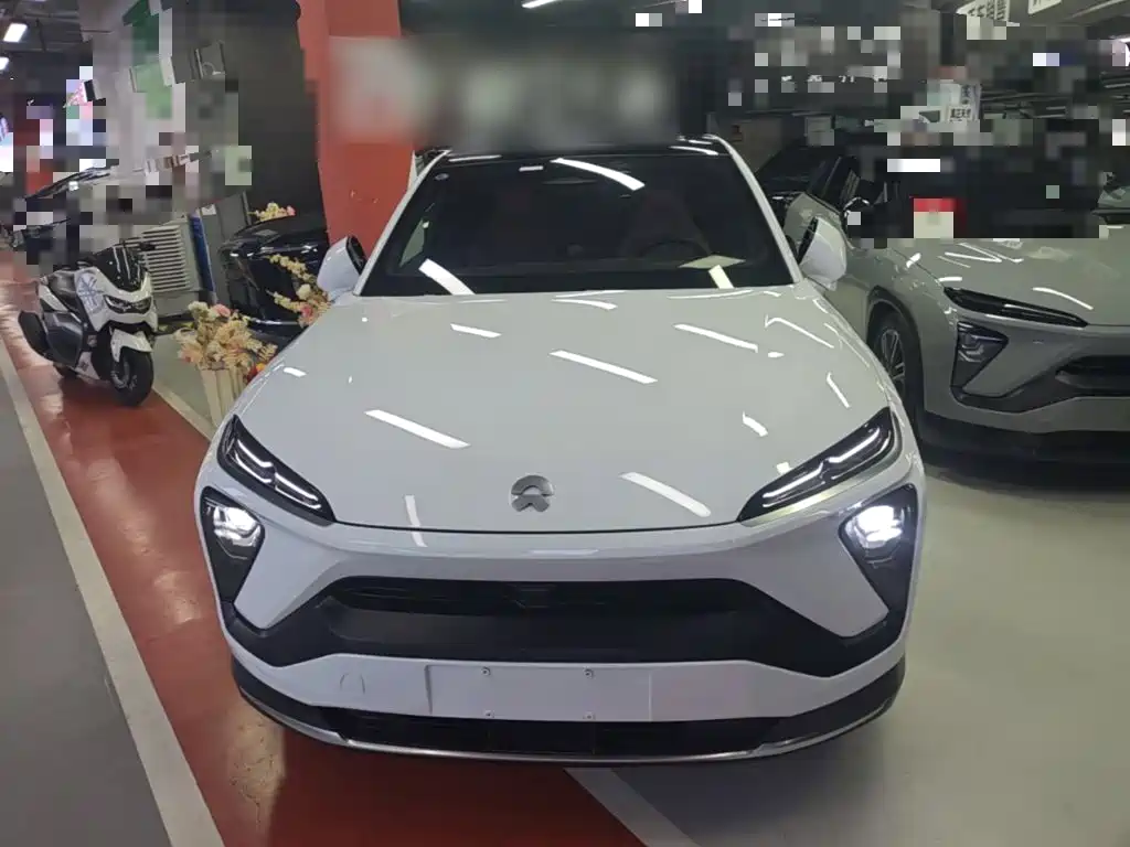 NIO EC6 — миниатюра 3