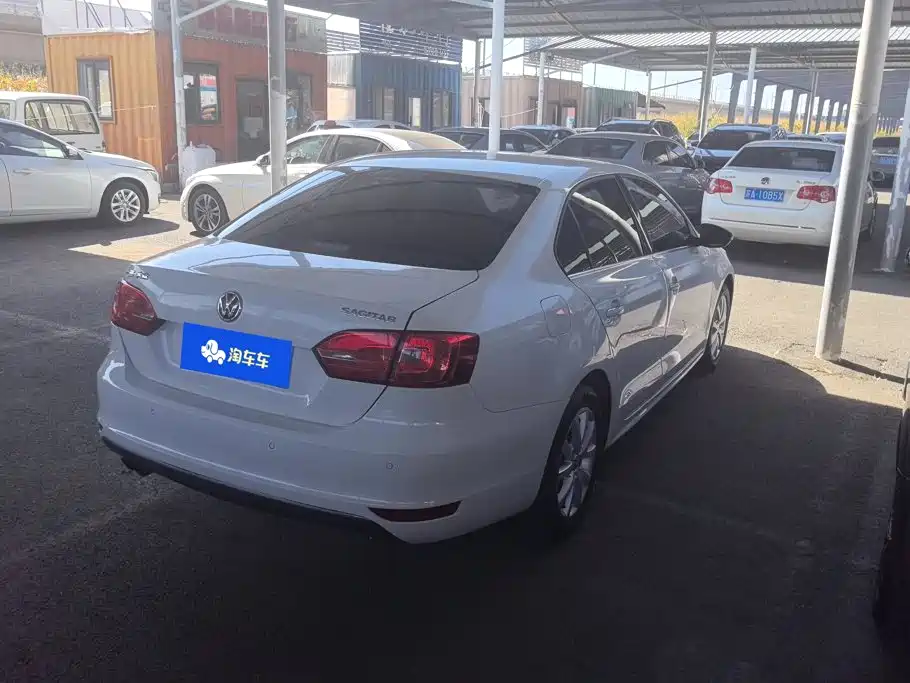 Volkswagen Sagitar — миниатюра 3