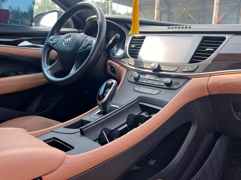 Buick LaCrosse — миниатюра 14